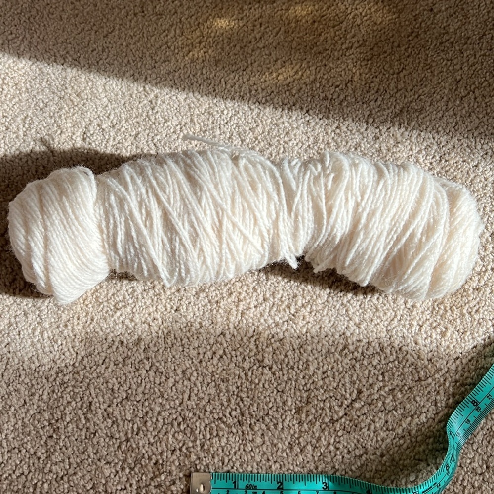 Lot of 9 Skeins of French Vanilla Yarn(about 1.4lbs) - Picture 3 of 5